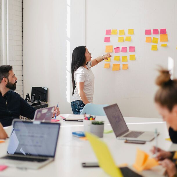 Agile Estimation Techniques: Unveiling the Power of Fibonacci and T-shirt Sizing in Project Planning